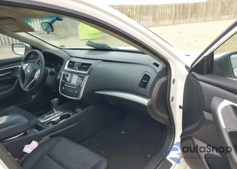 2016 Nissan Altima 2.5 S z USA, uszkodzony, nr VIN 1N4AL3APXGC222536